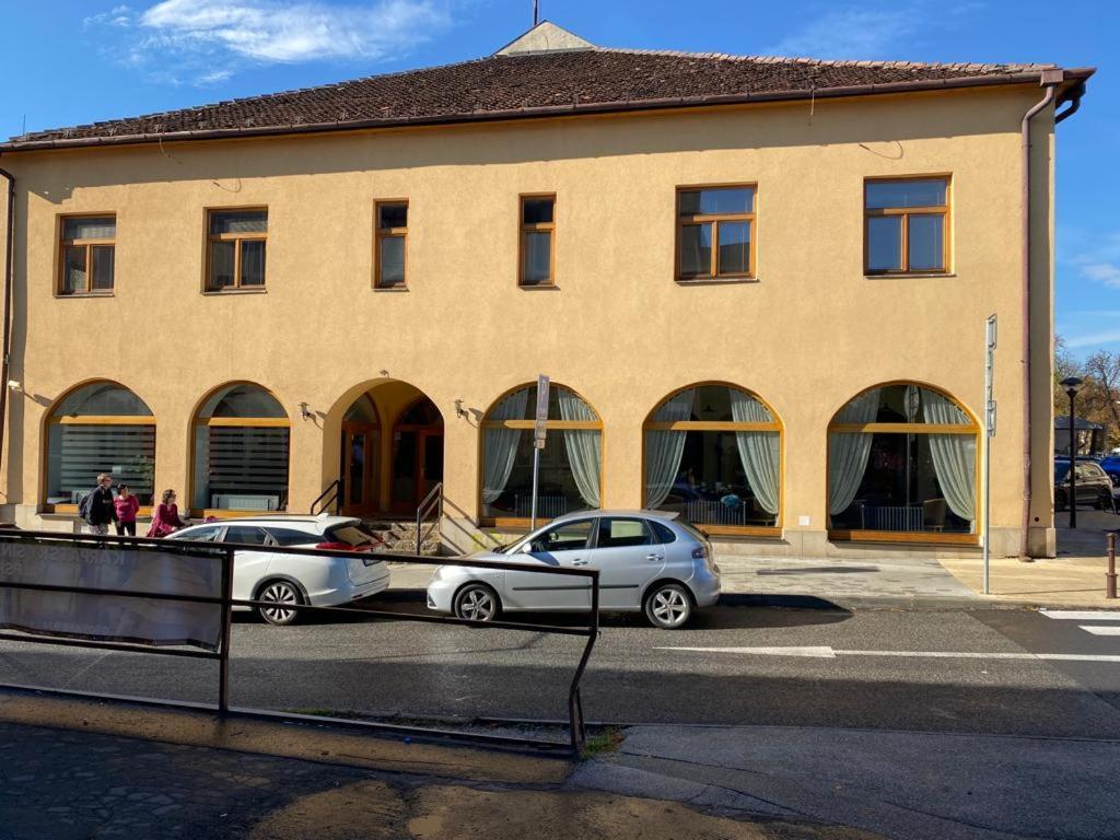 Penzion Venuša Spišská Nová Ves Esterno foto